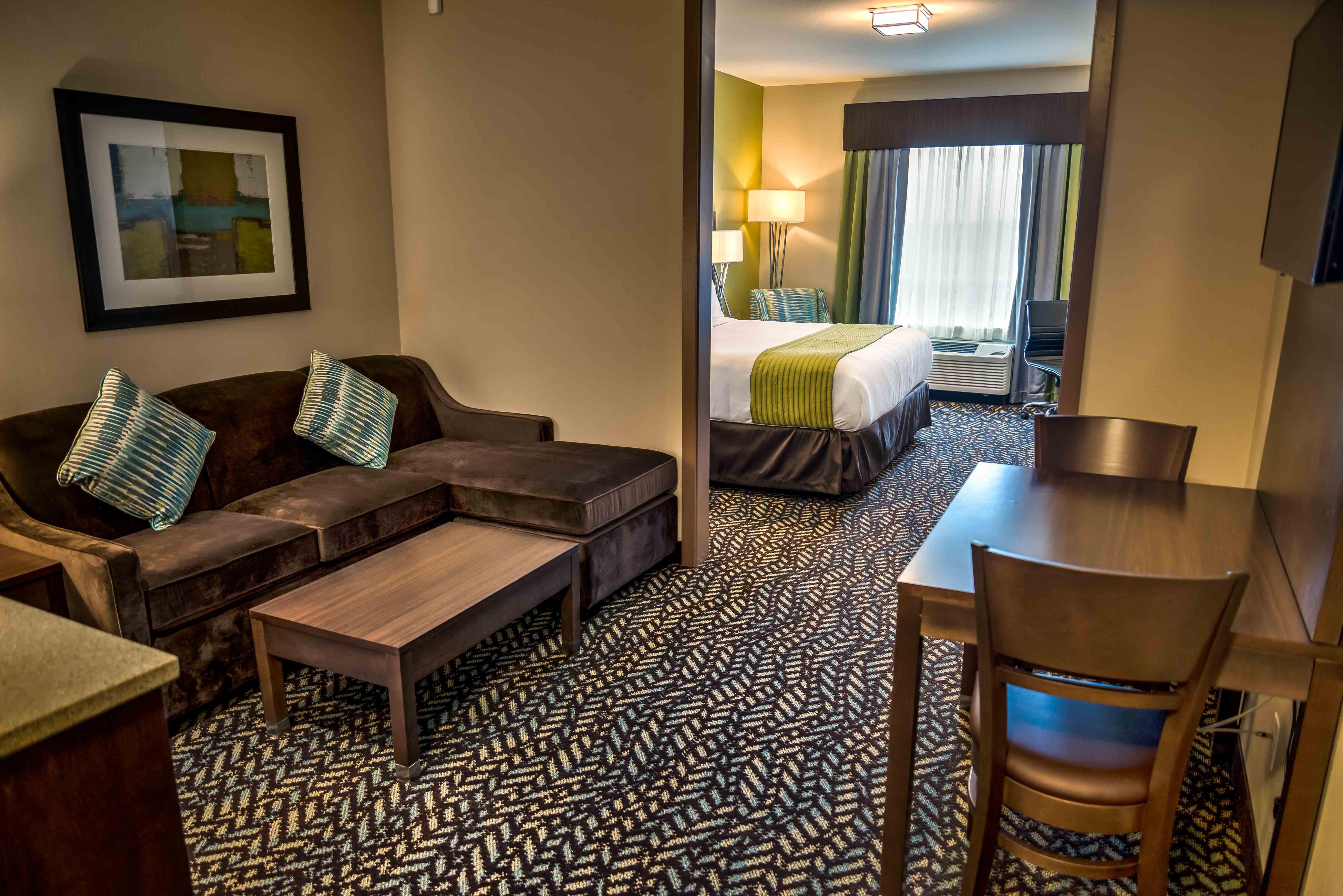Holiday Inn Express & Suites Spruce Grove - Stony Plain By Ihg Exterior photo